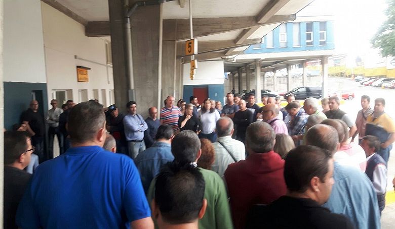 17-07-05 FolgaAutobusesPontevedra01.jpg